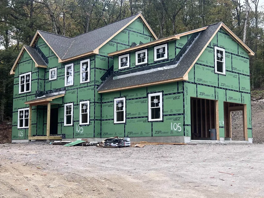 105 Seaverns Bridge Road Merrimack NH 03054