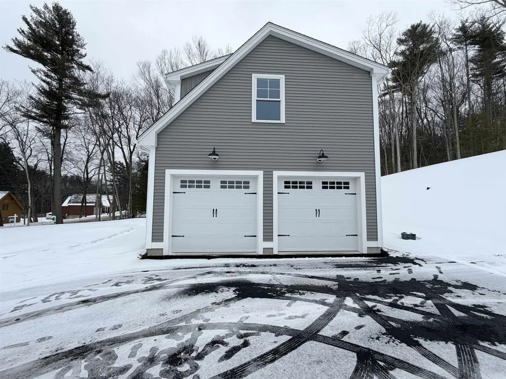 105 Seaverns Bridge Road Merrimack NH 03054
