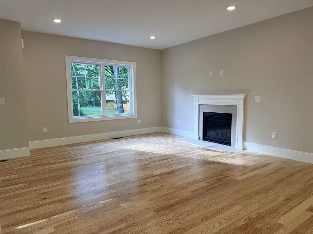 105 Seaverns Bridge Road Merrimack NH 03054