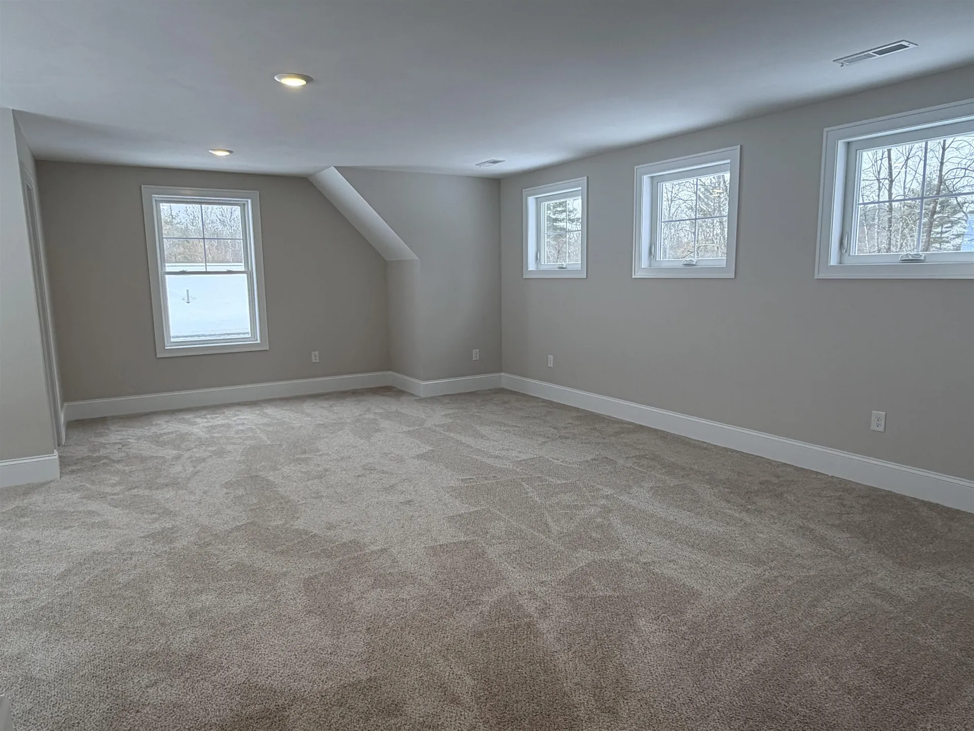 105 Seaverns Bridge Road Merrimack NH 03054