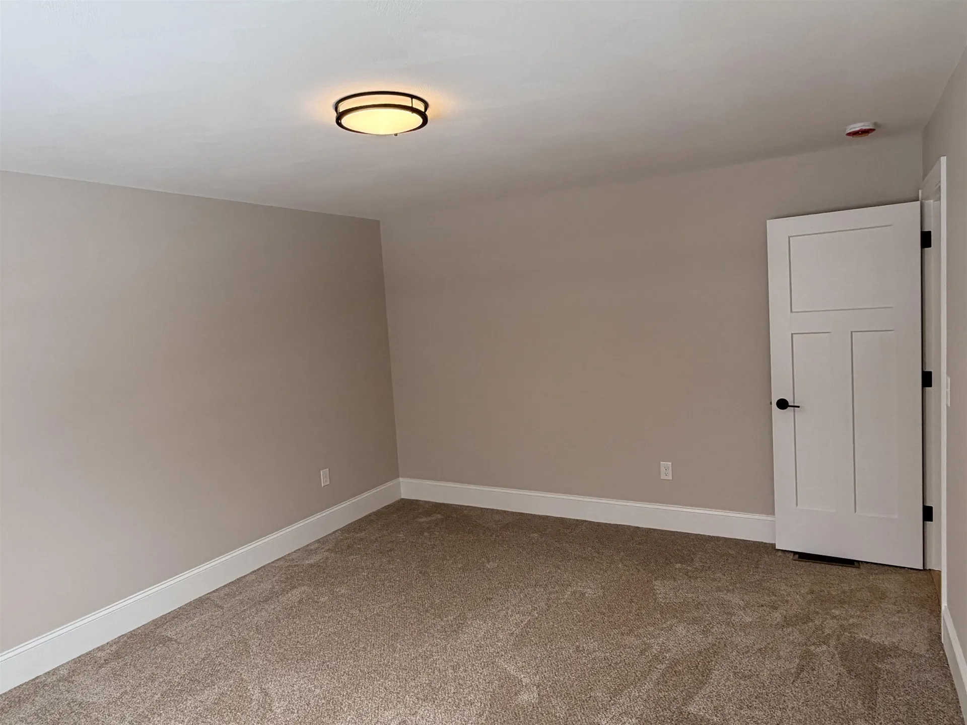 105 Seaverns Bridge Road Merrimack NH 03054