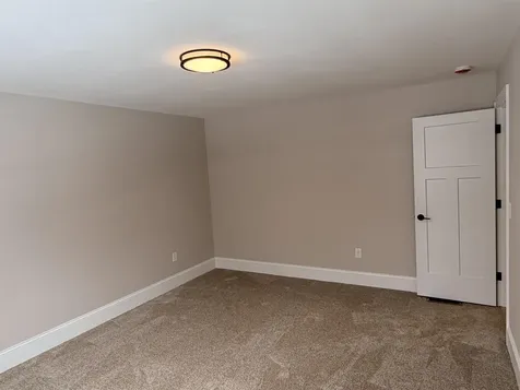 105 Seaverns Bridge Road Merrimack NH 03054