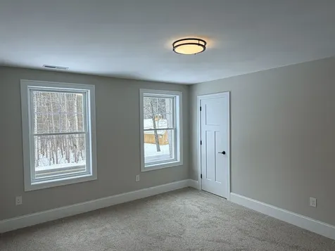 105 Seaverns Bridge Road Merrimack NH 03054