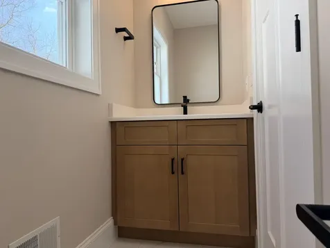 105 Seaverns Bridge Road Merrimack NH 03054