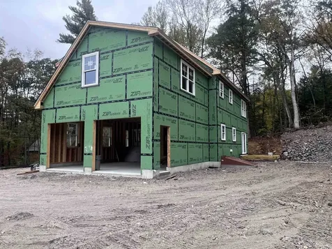 105 Seaverns Bridge Road Merrimack NH 03054