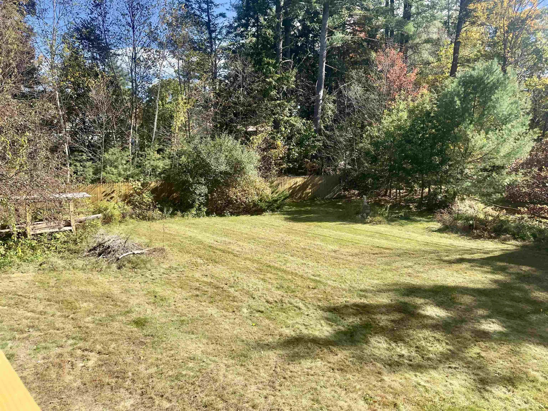 10 Beaver Glen Road Hillsborough NH 03244