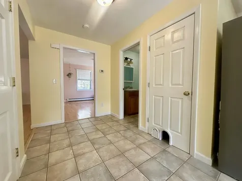 10 Beaver Glen Road Hillsborough NH 03244