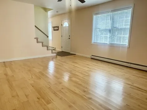 10 Beaver Glen Road Hillsborough NH 03244