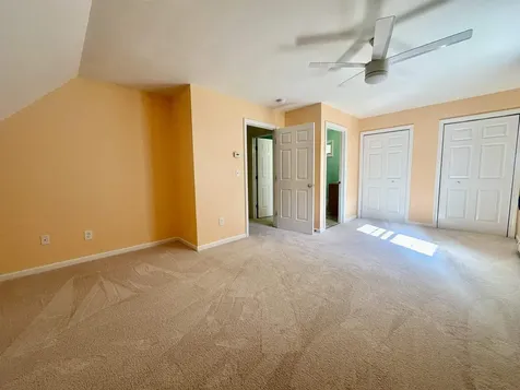 10 Beaver Glen Road Hillsborough NH 03244