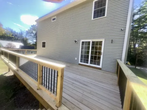 10 Beaver Glen Road Hillsborough NH 03244