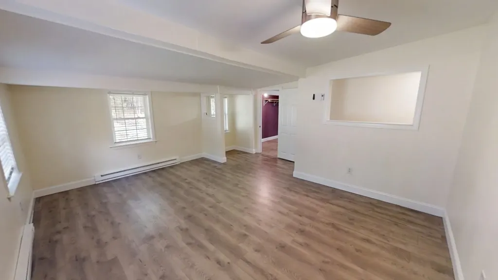 48 Pond Street Salem NH 03079