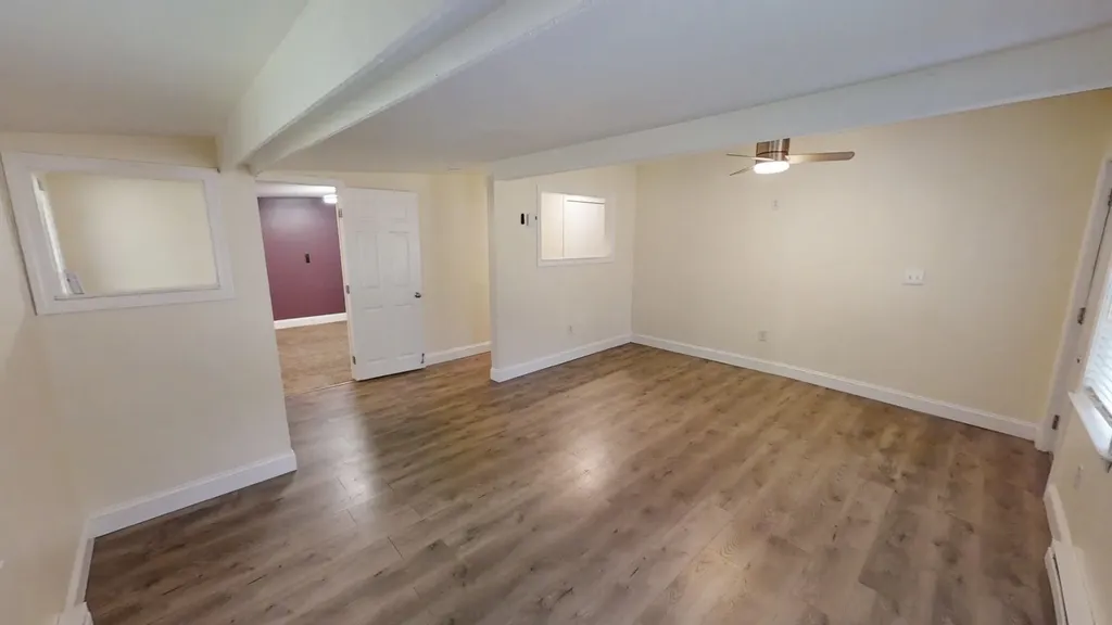 48 Pond Street Salem NH 03079