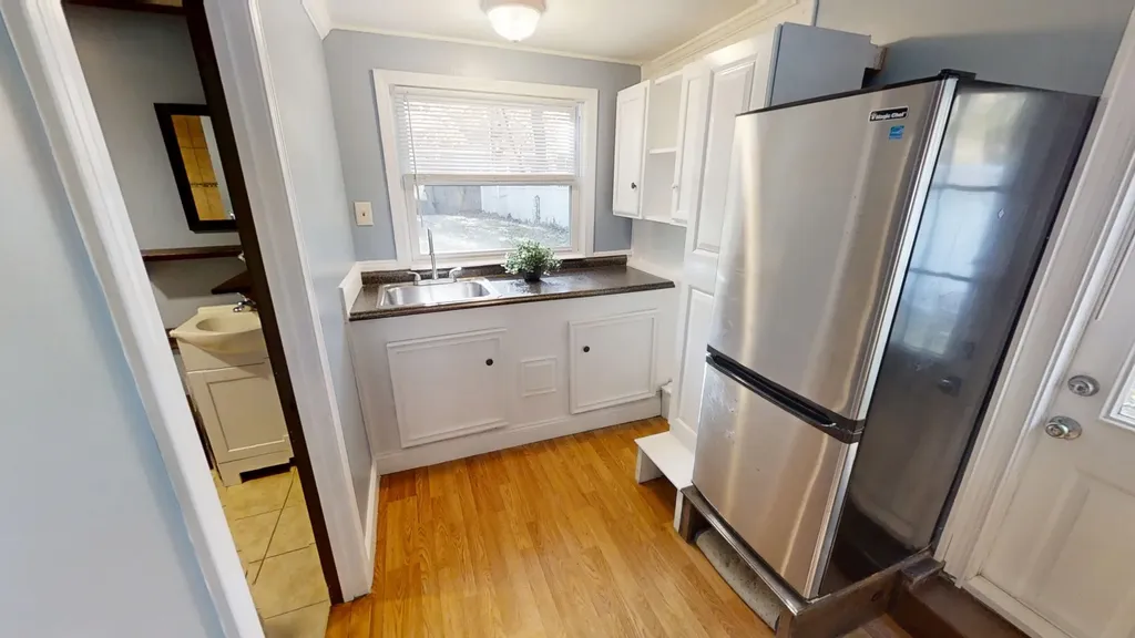 48 Pond Street Salem NH 03079