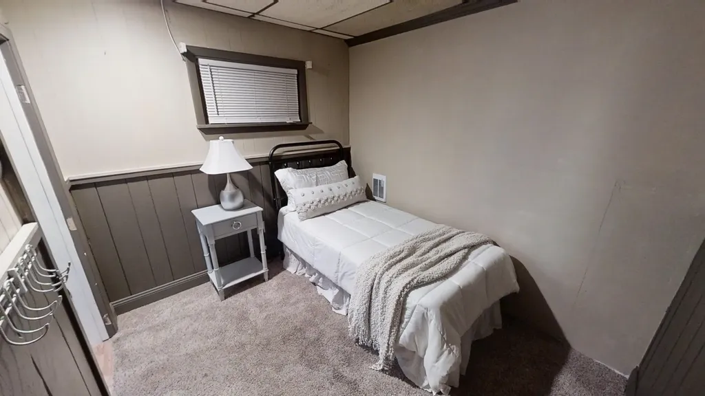 48 Pond Street Salem NH 03079