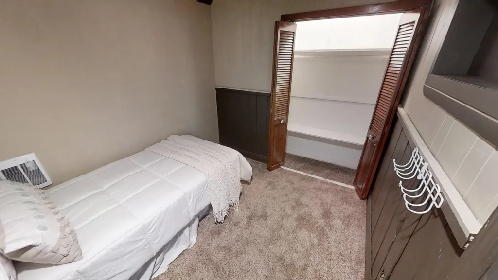 48 Pond Street Salem NH 03079