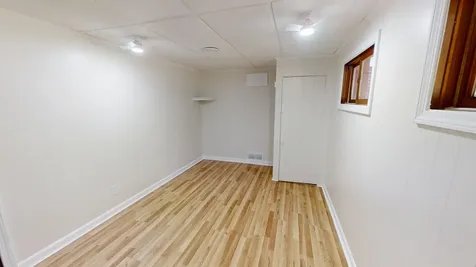 48 Pond Street Salem NH 03079