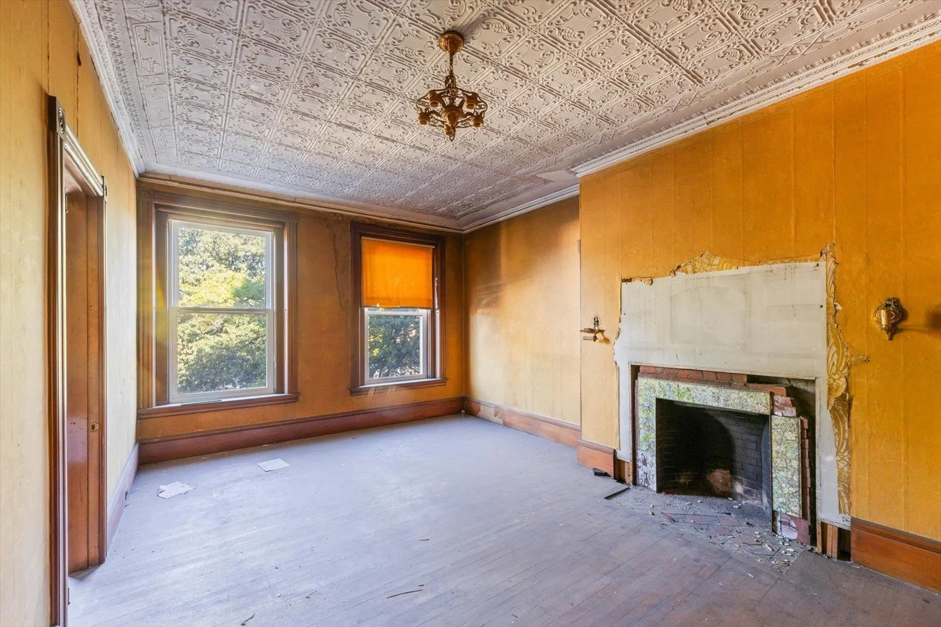 48 Central Square Keene NH 03431