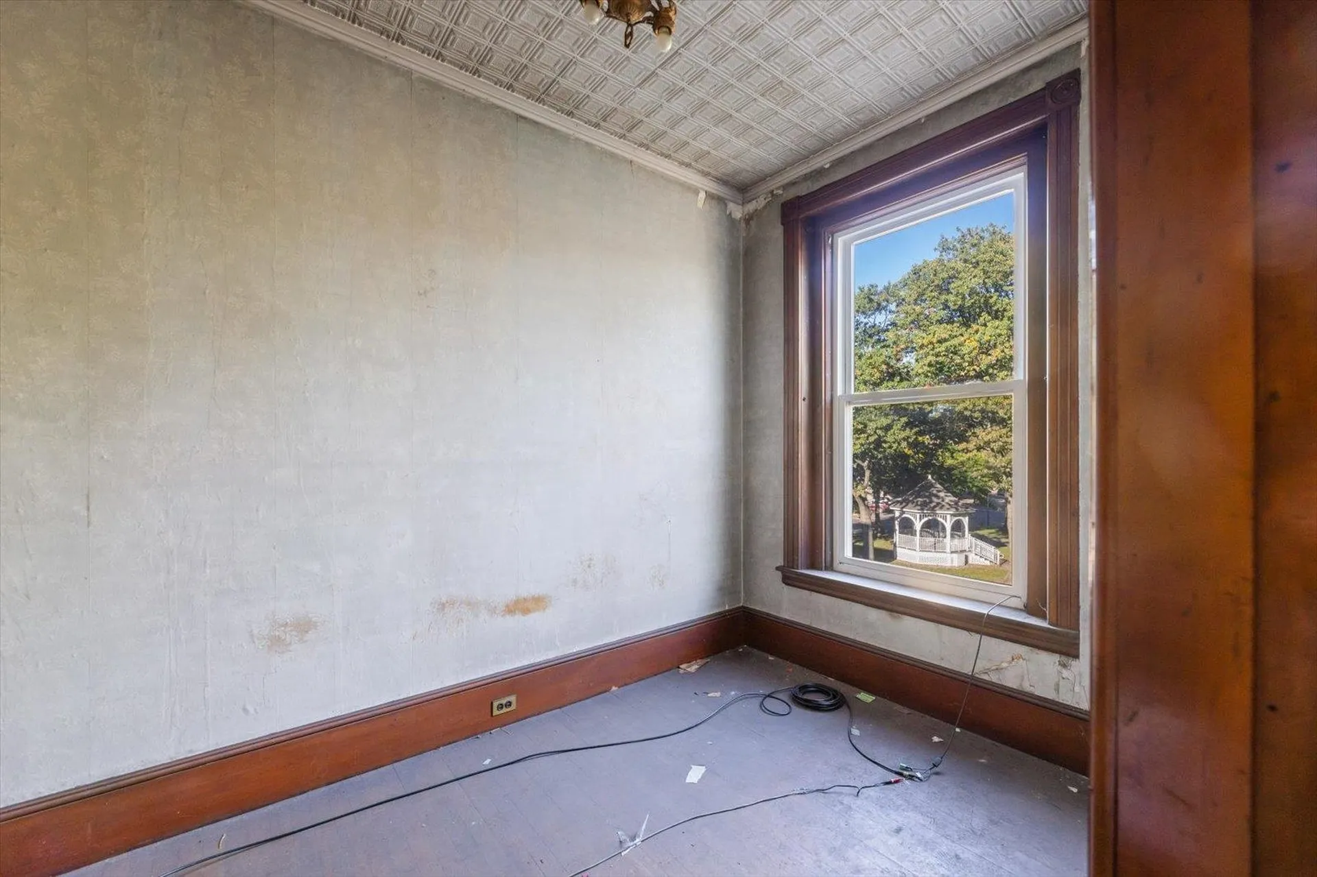 48 Central Square Keene NH 03431