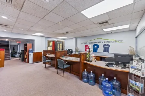 48 Central Square Keene NH 03431