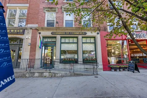 48 Central Square Keene NH 03431