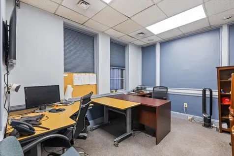 48 Central Square Keene NH 03431