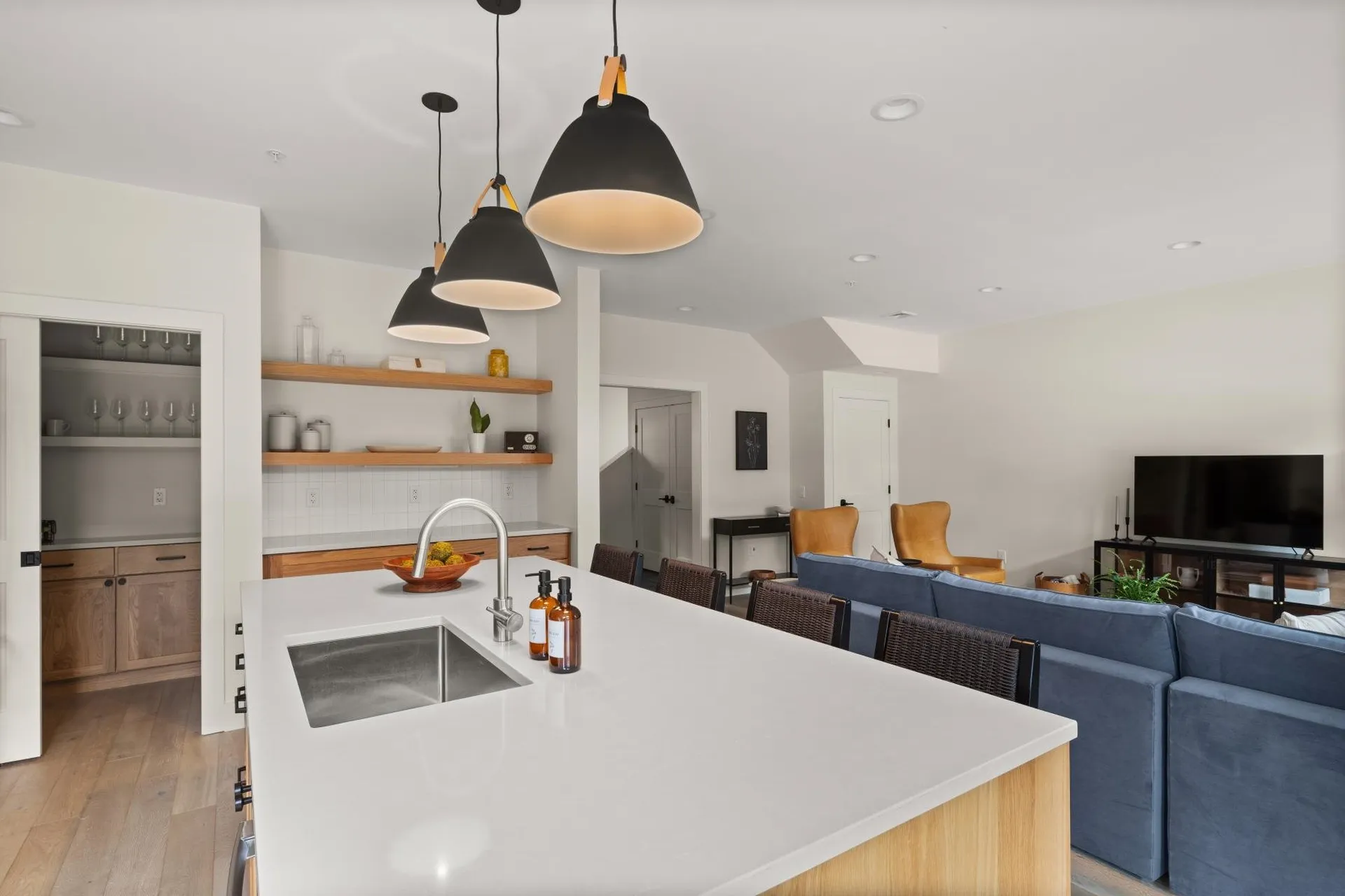 3148 Mountain Road Stowe VT 05672