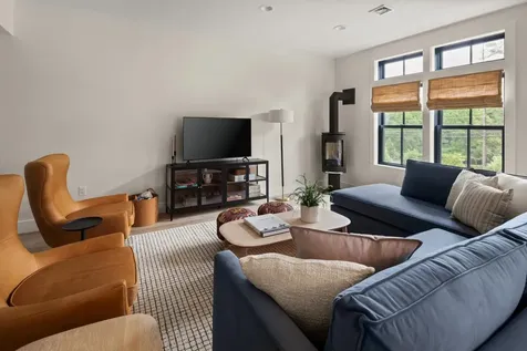 3148 Mountain Road Stowe VT 05672