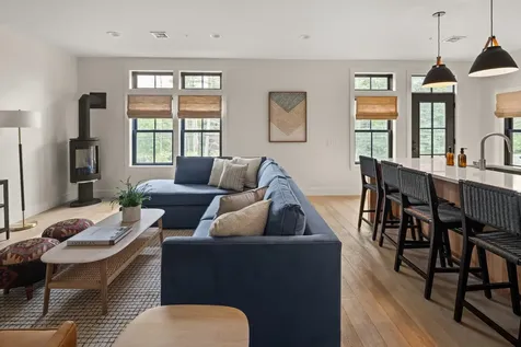 3148 Mountain Road Stowe VT 05672