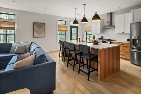 3148 Mountain Road Stowe VT 05672