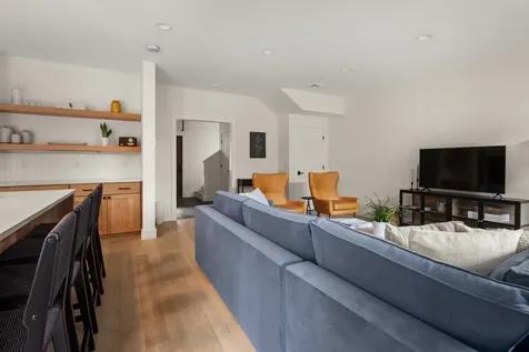 3148 Mountain Road Stowe VT 05672