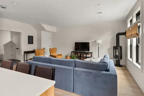 3148 Mountain Road Stowe VT 05672