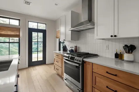 3148 Mountain Road Stowe VT 05672