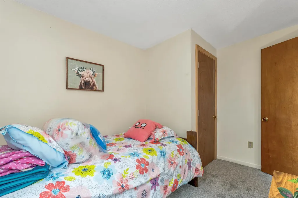 88 Donovan Farm Road Campton NH 03223