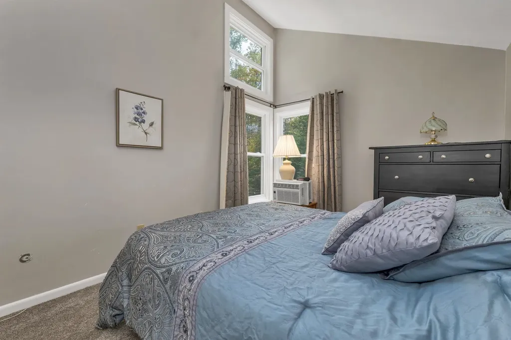 88 Donovan Farm Road Campton NH 03223