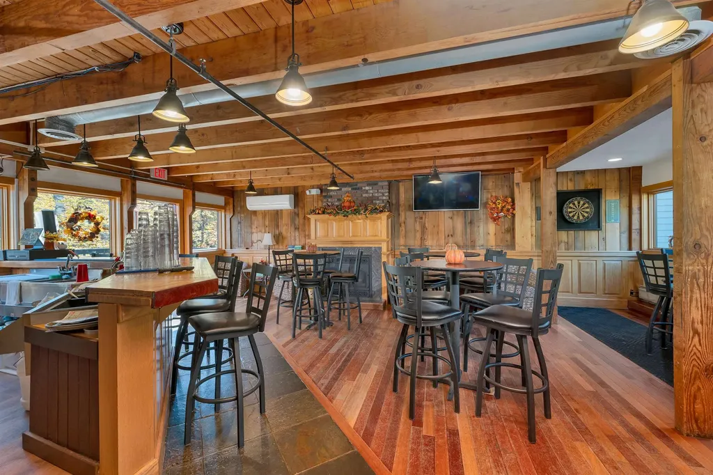 88 Donovan Farm Road Campton NH 03223