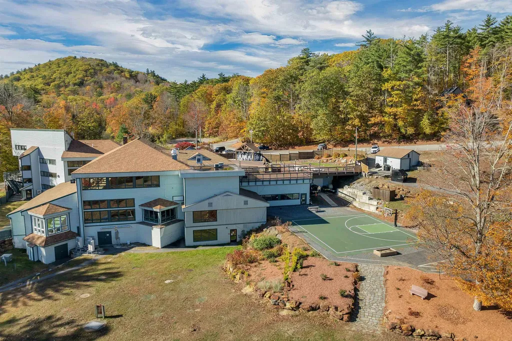 88 Donovan Farm Road Campton NH 03223