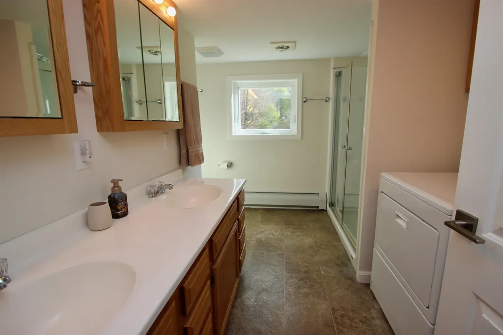 125 Barre Hill Road Plainfield VT 05667