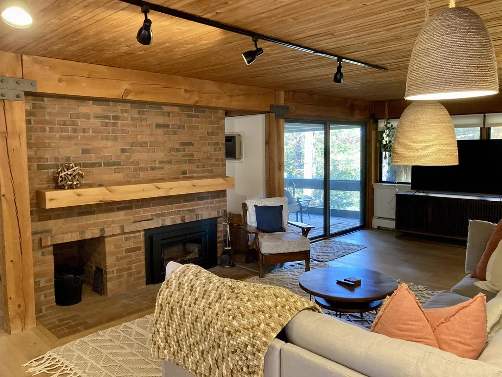 125 Redrock Drive Burlington VT 05401