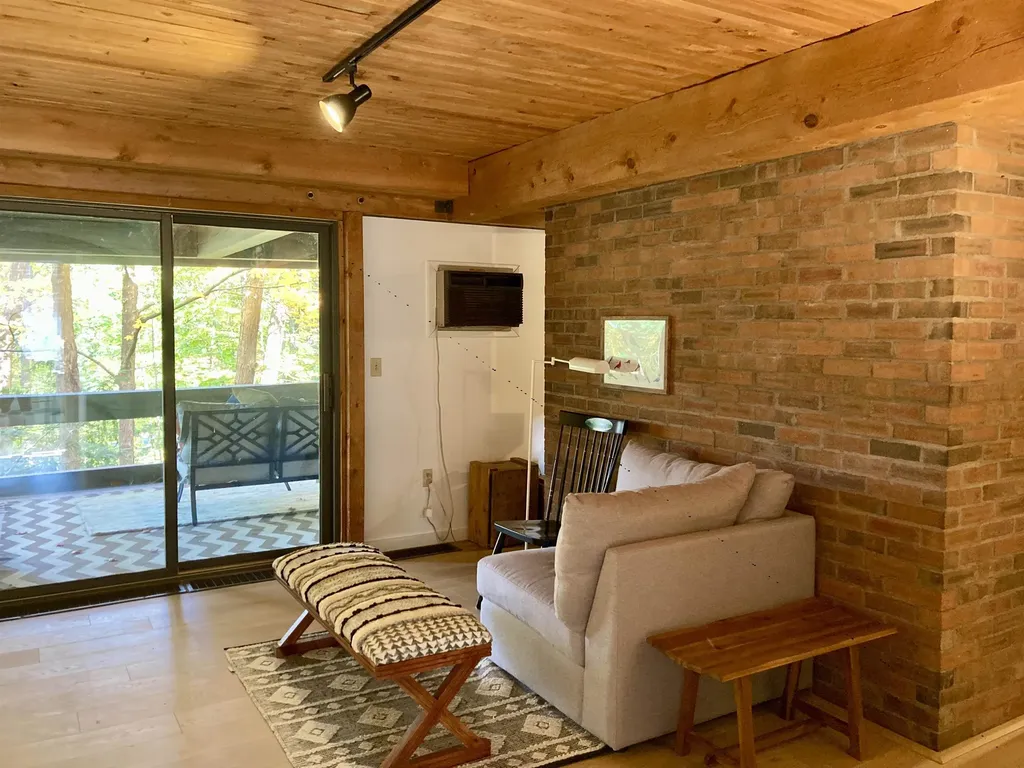 125 Redrock Drive Burlington VT 05401