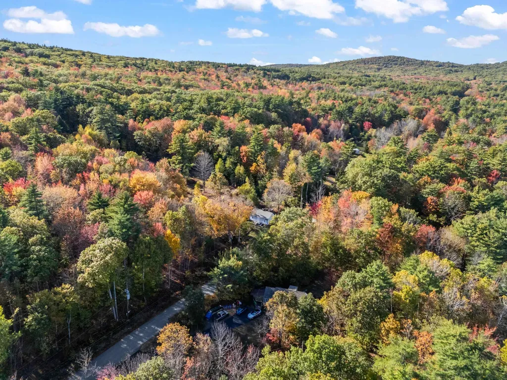 41 Teneriffe Road Milton NH 03851