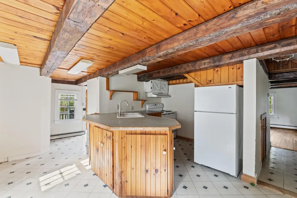 41 Teneriffe Road Milton NH 03851