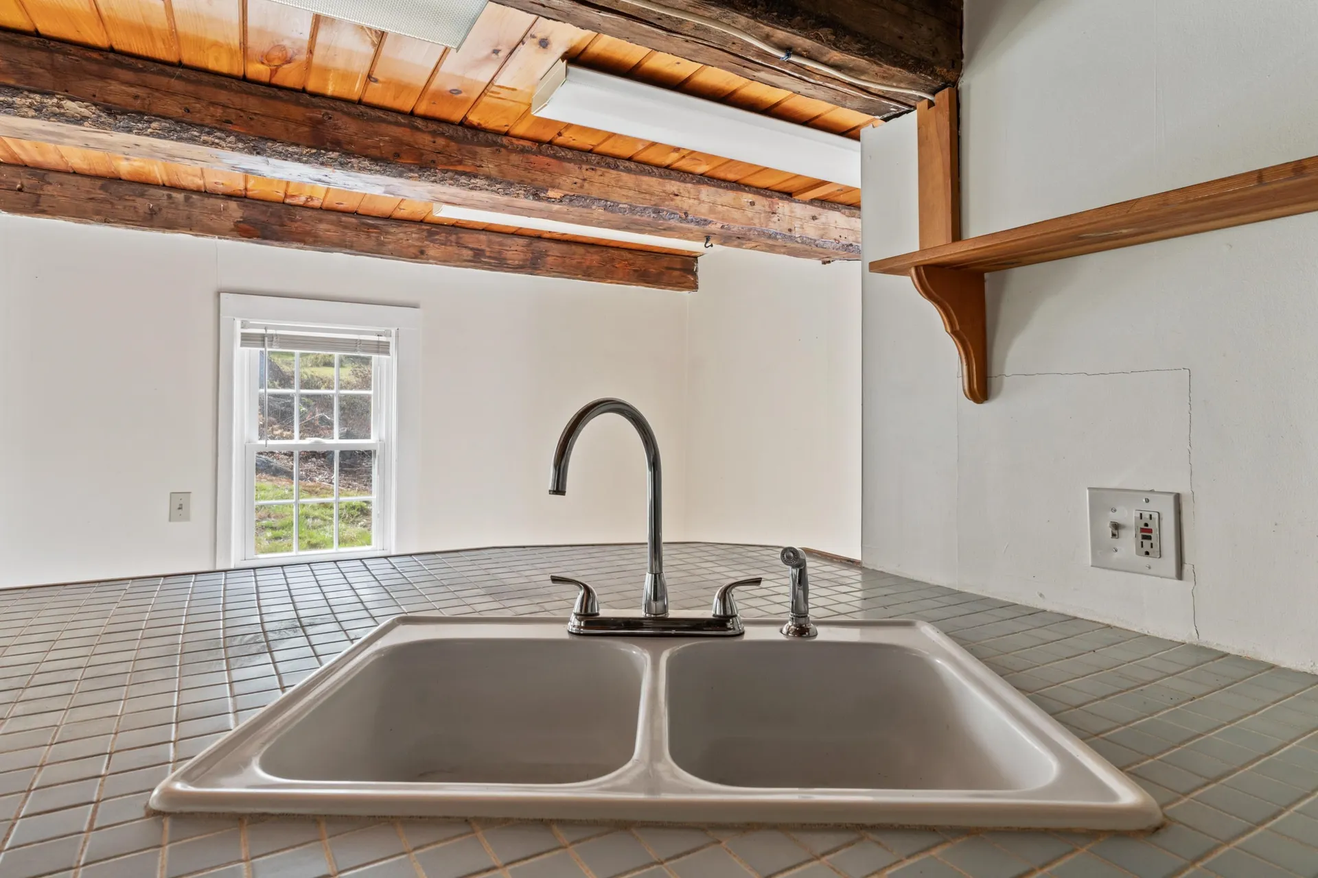 41 Teneriffe Road Milton NH 03851