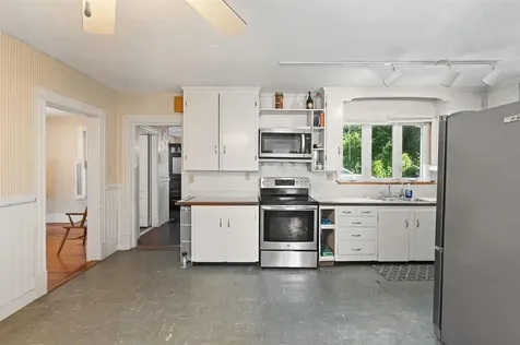 20 Stark Avenue Dover NH 03820