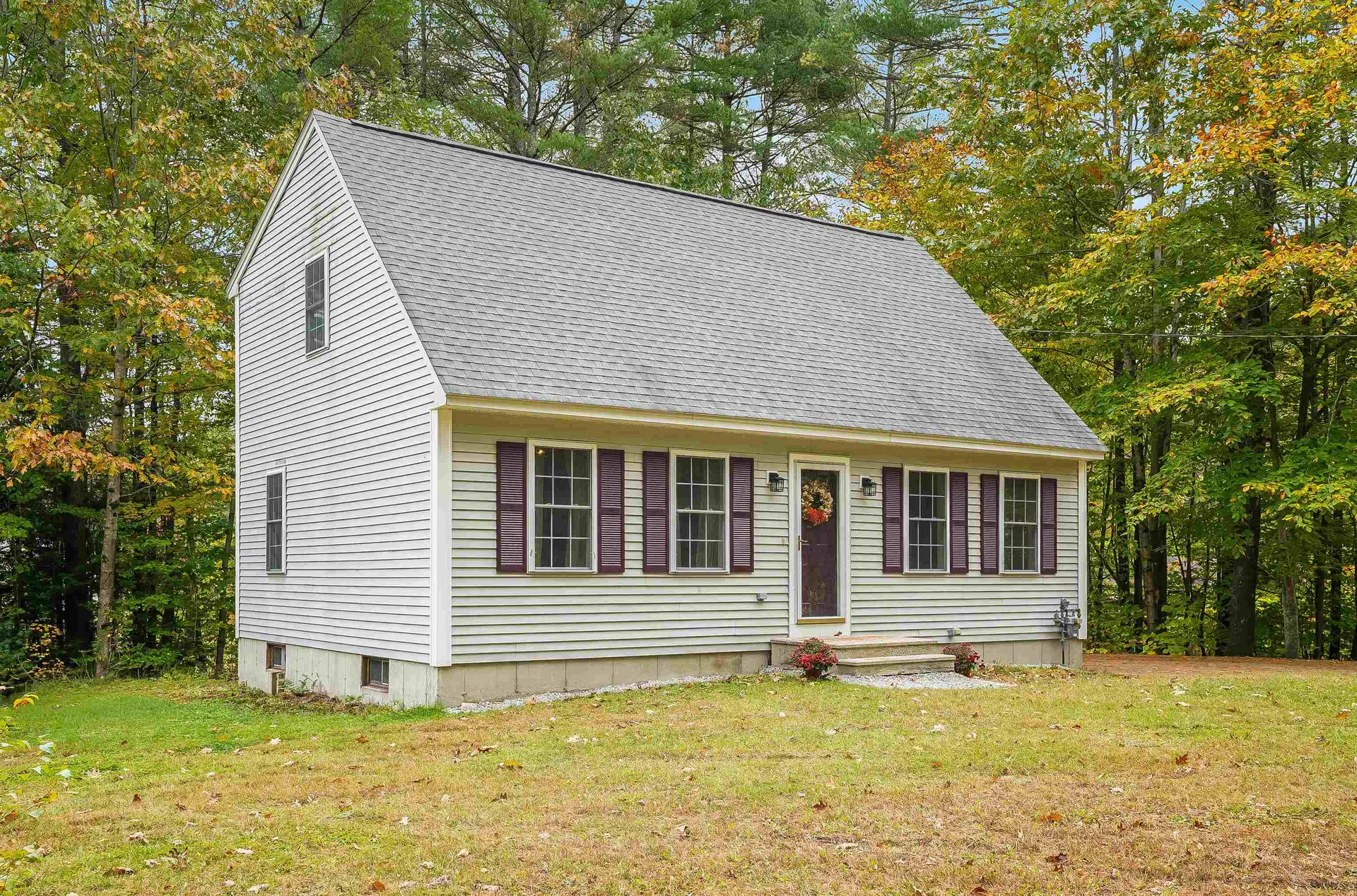 66 Lesmerises Road Loudon NH 03307