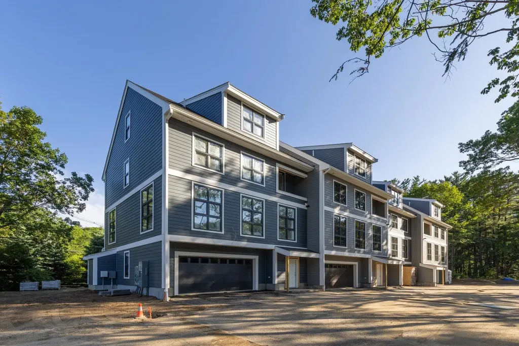 1155 Sagamore Avenue Portsmouth NH 03801