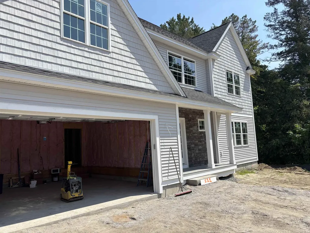 111 Concord Street Nashua NH 03064