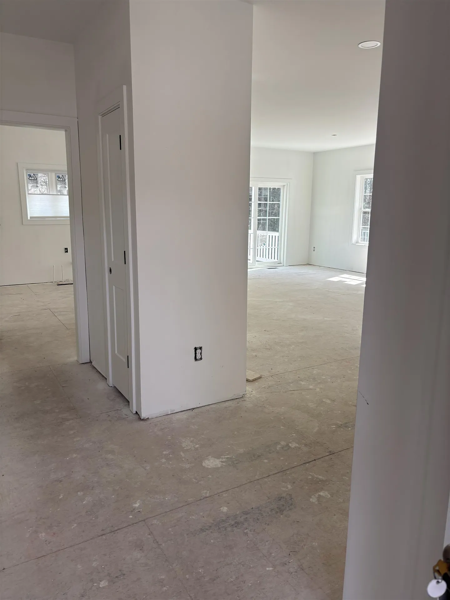 111 Concord Street Nashua NH 03064