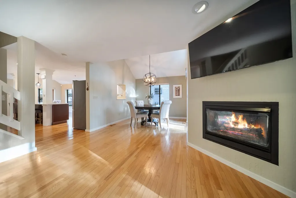 5 Balsam Court Atkinson NH 03811