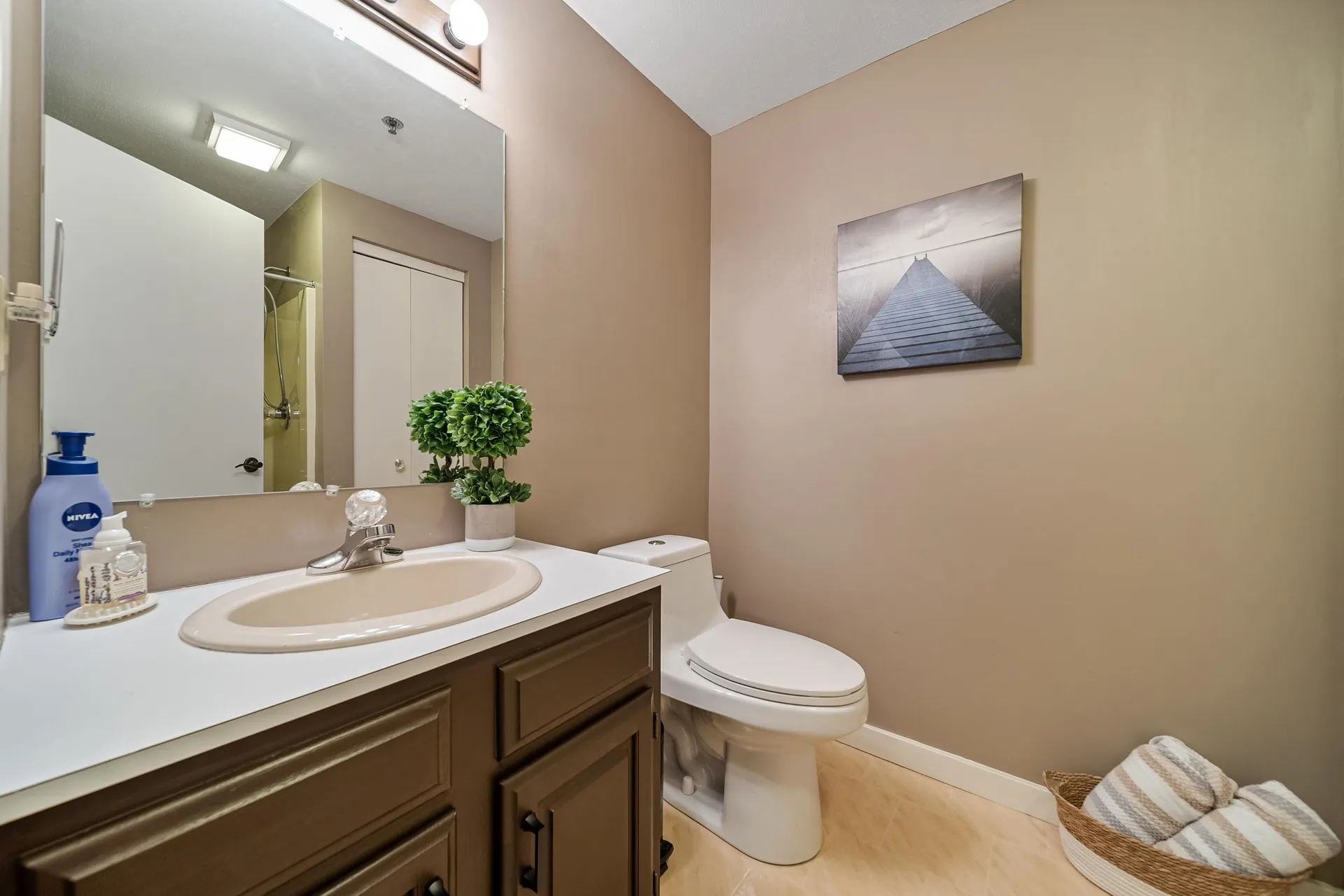 5 Balsam Court Atkinson NH 03811