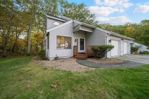 5 Balsam Court Atkinson NH 03811